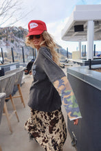 Load image into Gallery viewer, POW POW LONG SLEEVE TEE
