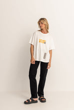 Load image into Gallery viewer, ISLAND HOUR OVERSIZED TEE