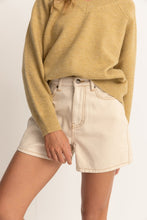 Load image into Gallery viewer, STAPLE DENIM SHORTS -NATURAL