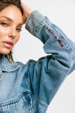 Load image into Gallery viewer, SABBI DENIM SHIRT - SHACKET