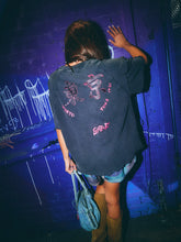 Load image into Gallery viewer, LISTENING BAR TEE - BLACK