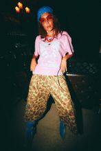 Load image into Gallery viewer, DJ CAT TEE - PINK