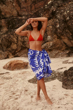Load image into Gallery viewer, SABBI THATS A WRAP SARONG - BLUE MARGIE