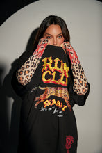 Load image into Gallery viewer, RUN CLUB TEE - BLACK