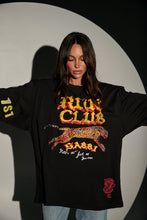 Load image into Gallery viewer, RUN CLUB TEE - BLACK