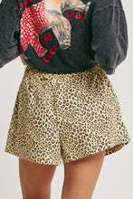 Load image into Gallery viewer, THE MINI HEARTS DRILL SHORTS - LEOPARD