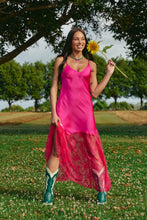 Load image into Gallery viewer, THE LACE MAXI DRESS - PINK