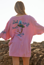 Load image into Gallery viewer, THE SEAS THE DAY HOTEL TEE - MUSK PINK