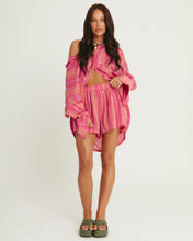 Load image into Gallery viewer, THE BOXER SHORT - POP STRIPE PEACH