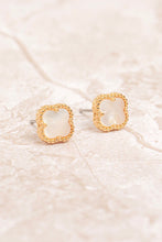 Load image into Gallery viewer, REIGN EARRINGS
