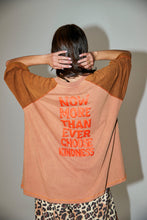 Load image into Gallery viewer, THE RAGLAN CHOOSE KINDNESS TEE - MOCHA
