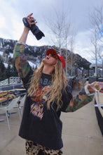 Load image into Gallery viewer, POW POW LONG SLEEVE TEE
