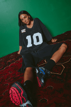 Load image into Gallery viewer, THE CERTIFIED 10 JERSEY - BLACK
