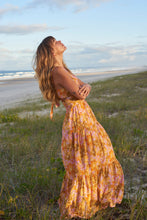 Load image into Gallery viewer, MAHANA FLORAL TIERED MAXI DRESS
