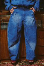 Load image into Gallery viewer, THE BARREL LEG TROUSER
