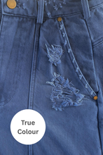 Load image into Gallery viewer, THE BARREL LEG TROUSER

