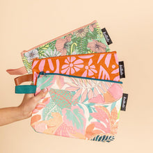 Load image into Gallery viewer, KOLLAB CLUTCH BAG
