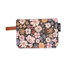 Load image into Gallery viewer, KOLLAB CLUTCH BAG
