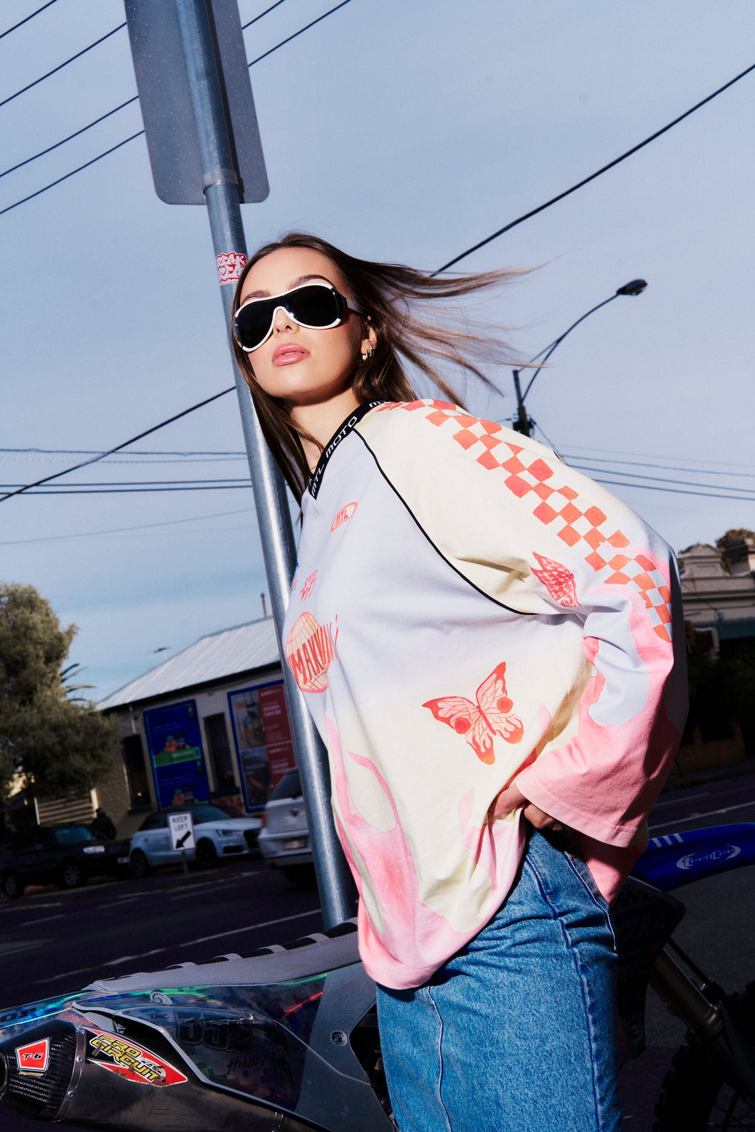 MTL MOTO LONG SLEEVE TEE