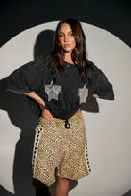 Load image into Gallery viewer, SPARKLE TITEE TEE - BLACK
