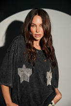 Load image into Gallery viewer, SPARKLE TITEE TEE - BLACK
