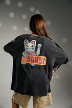 Load image into Gallery viewer, CHAMPAGNE TATTOO TEE - BLACK
