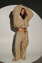 Load image into Gallery viewer, RAVING HEARTS PANTS - DRILL LEOPARD
