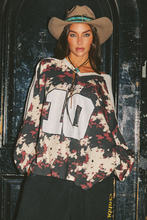 Load image into Gallery viewer, THE 10 COW PRINT JERSEY
