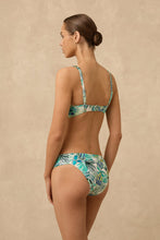 Load image into Gallery viewer, MONTE &amp; LOU HYDRA RUCHED BAND PANT
