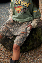 Load image into Gallery viewer, DESERT CAMO JORT SHORTS
